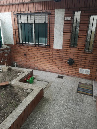 Casa en Venta, ubicada en Pedernera al 1000, Lomas de Zamora