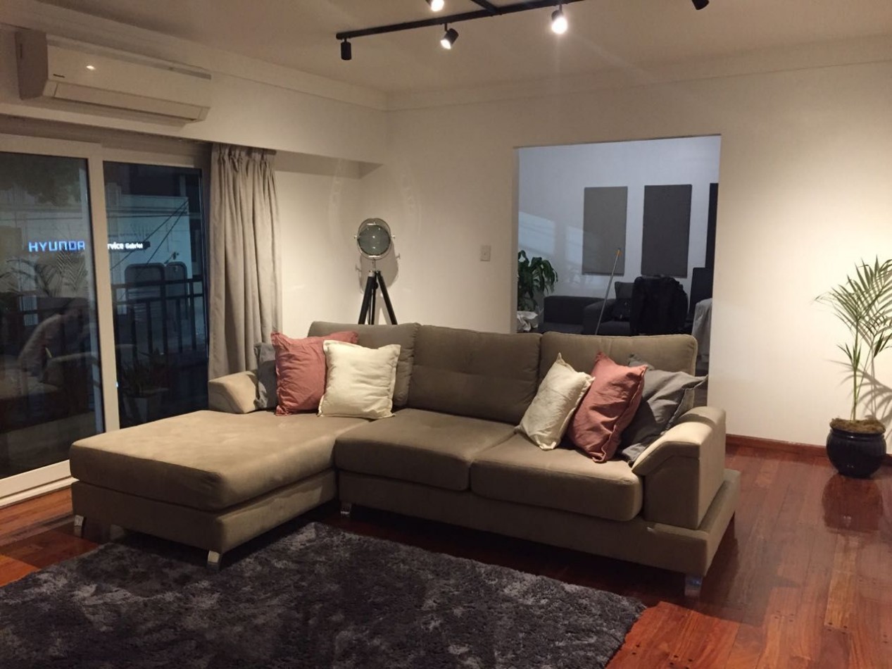 Lujoso semipiso 4 ambientes, ubicado en H. Yrigoyen 9761 Lomas De Zamora 