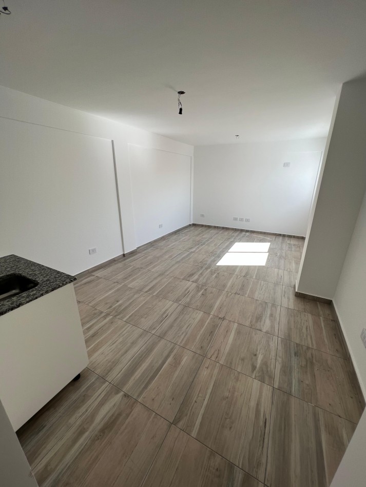 Dpto monoambiente poca antiguedad 2do piso, ubicado en Azara 851, Lomas de Zamora