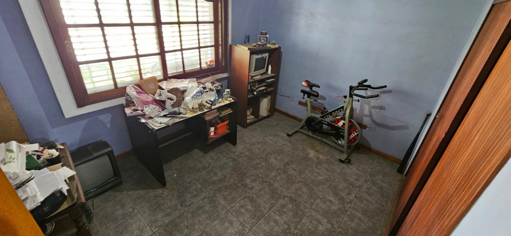 Excelente casa apta credito con local comercial, parque con quincho, parrilla y garage ubicada en Arturo Mateo Bas 308, Remedios de Escalada