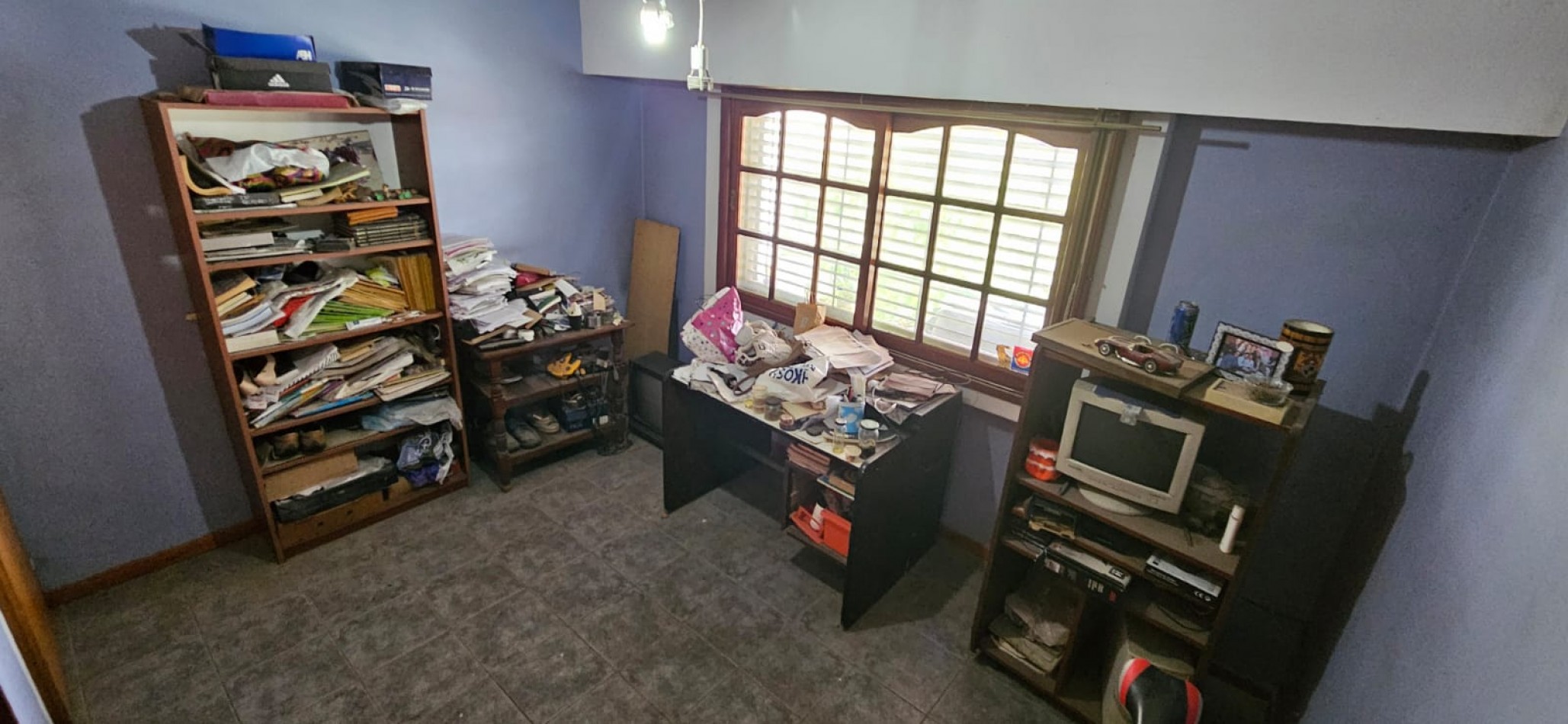 Excelente casa apta credito con local comercial, parque con quincho, parrilla y garage ubicada en Arturo Mateo Bas 308, Remedios de Escalada