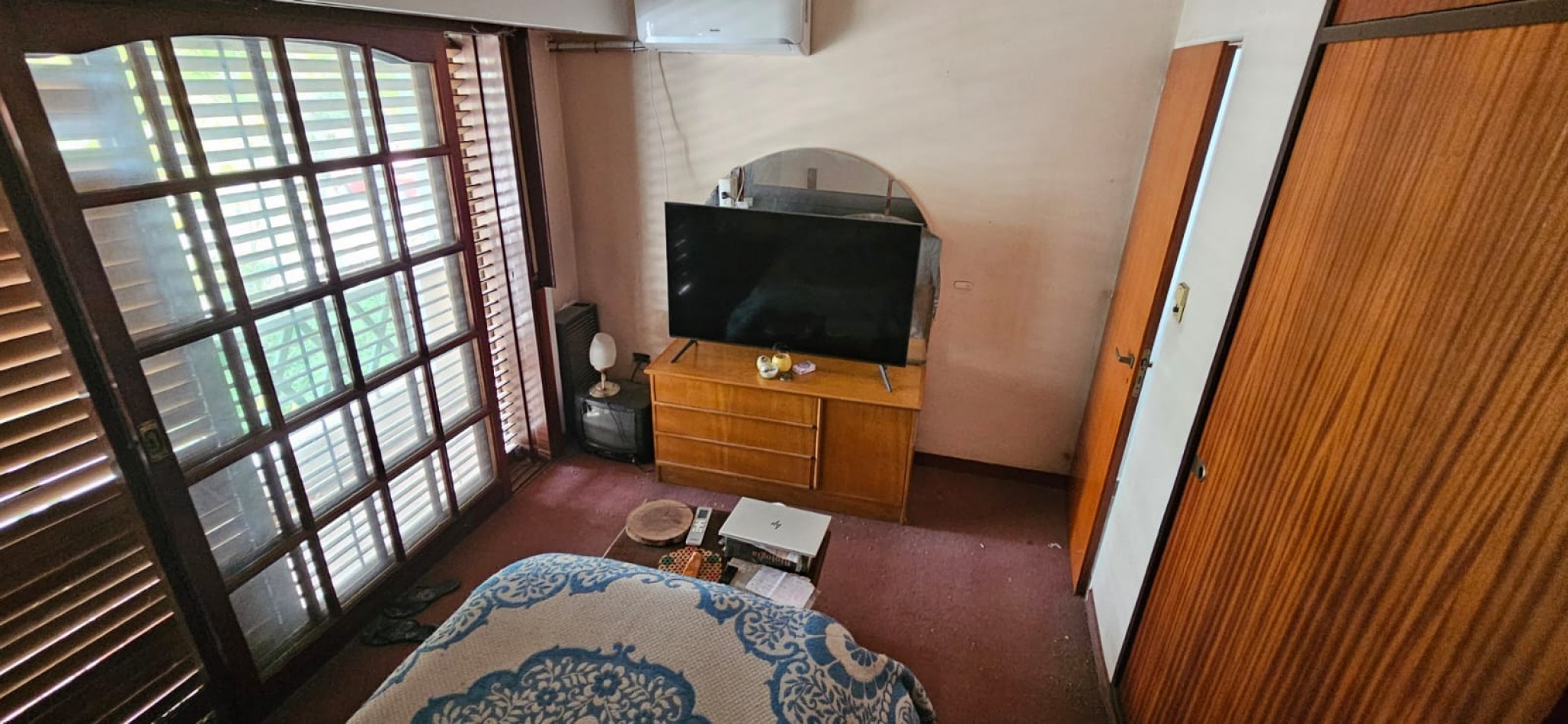 Excelente casa apta credito con local comercial, parque con quincho, parrilla y garage ubicada en Arturo Mateo Bas 308, Remedios de Escalada