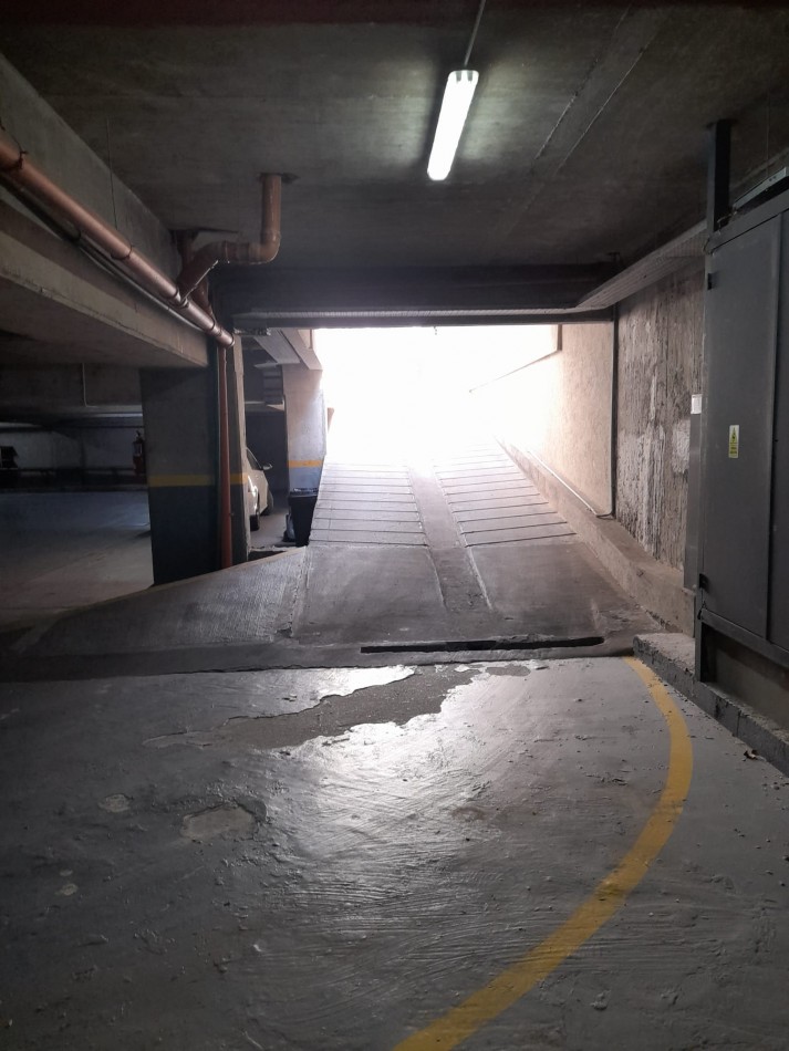 Dpto premium 3 amb al frente con balcon/terraza, 2 cocheras y amenities en el corazon de Adrogue: Cordero 751