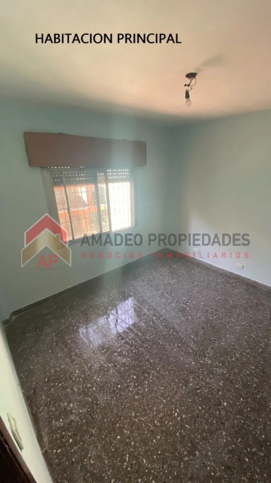 Gran casa 3 amb con patio y cochera ubicada en Gral. Necochea 925, Llavallol