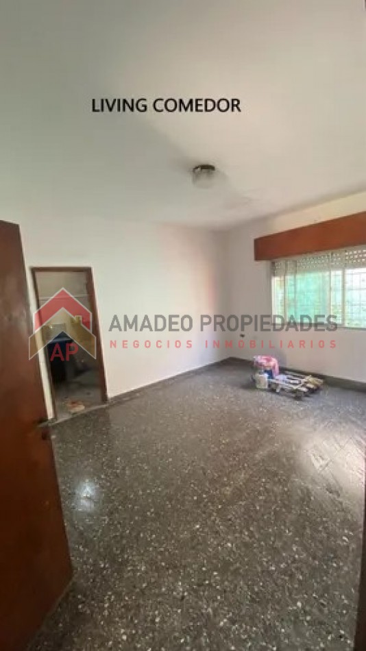 Gran casa 3 amb con patio y cochera ubicada en Gral. Necochea 925, Llavallol