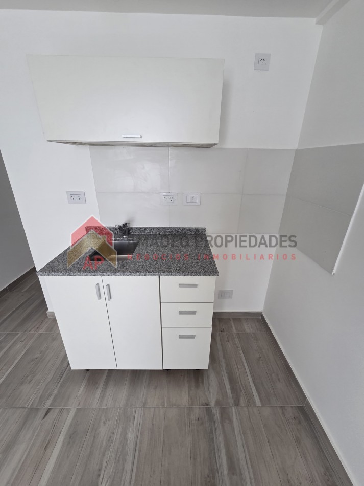 Dpto monoambiente a estrenar, 1er/2do piso, ubicado en Bolivar 359 Lomas de Zamora