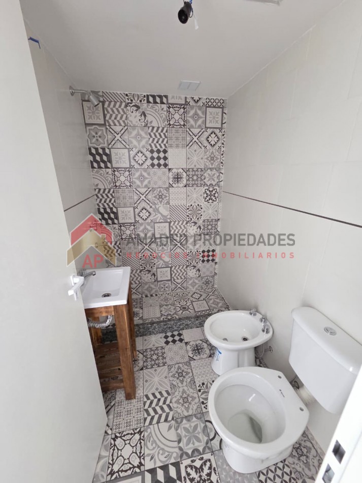 OPORTUNIDAD: monoambiente a estrenar interno en 2° piso. Excelente ubicacion: Pedernera 279, Lomas de Zamora