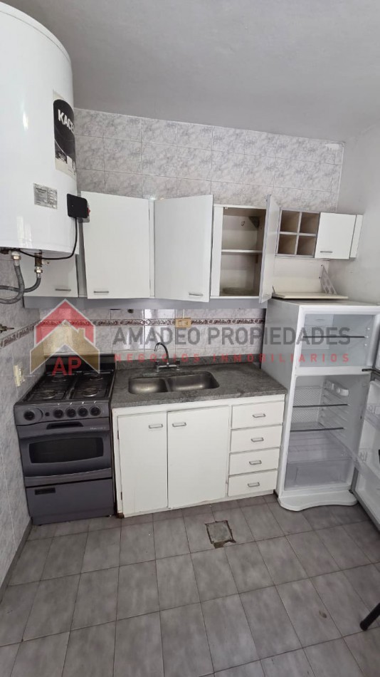 Casa 2 amb con patio, jardin y parrilla. Ubicado en Azul 298, Monte Grande