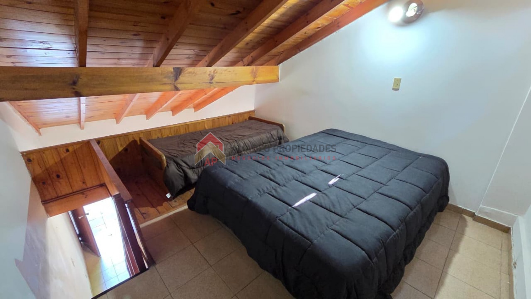 Bungalows 2 amb con patio y jardin. ubicado en Azul 298, Monte Grande