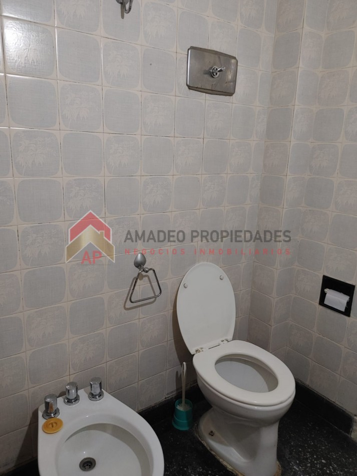 Excelente PH al frente tipo casa 3 amb ubicado en Carlos Tejedor 227 Lomas de Zamora