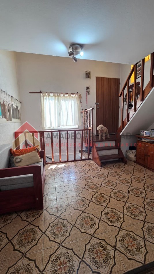 Hermosa casa 3 amb con jardin y parrilla. Ubicada en Azul 298, Monte Grande