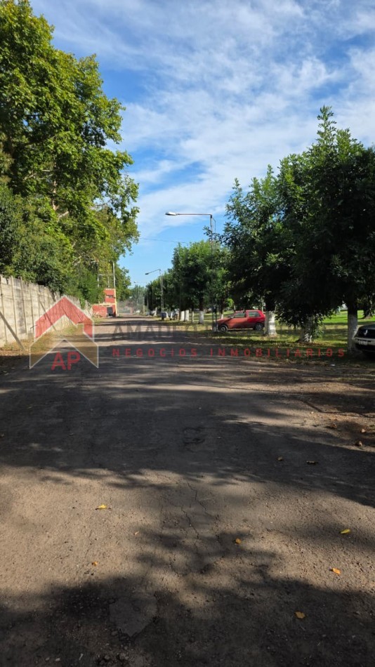 Casa 2 amb con patio, jardin y parrilla. Ubicado en Azul 298, Monte Grande