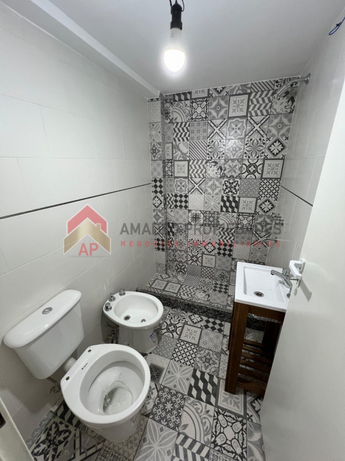 Dpto 2 amb al frente con balcon a estrenar 1° piso, ubicado en Hipolito Yrigoyen 7718, Banfield