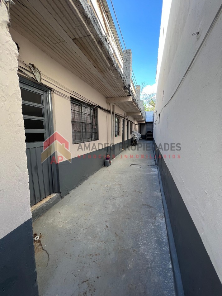 Ph monoambiente sencillo en planta baja, ubicado en Castro Barros 1073 Lanus
