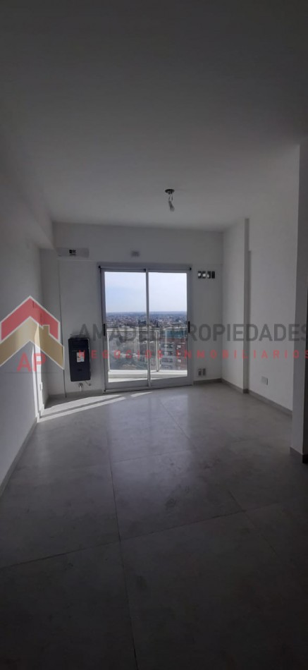 Dpto 4 amb con detalles de categoria premium con dos cocheras. Edificio con sum y pileta. Apto credito. Ubicado en Almirante Brown 2973, Temperley