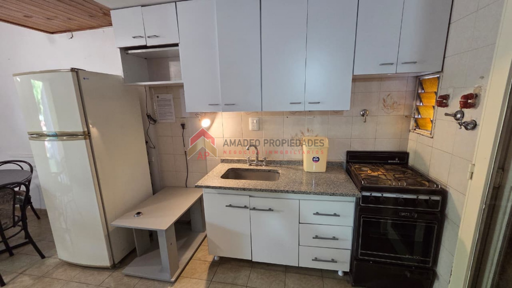 Bungalows 2 amb con patio y jardin. ubicado en Azul 298, Monte Grande