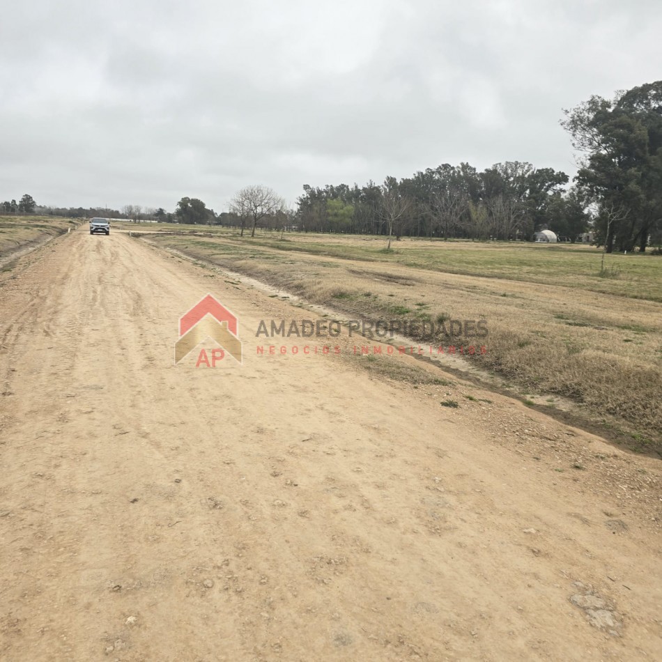 Gran lote en excelente country: el paraiso. Ubicado en Av. Soberania Nacional, Guernica