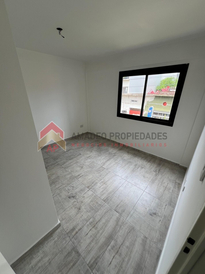 Dpto 2 amb APTO CREDITO en 1er piso, ubicado 25 de Mayo 191, Temperley