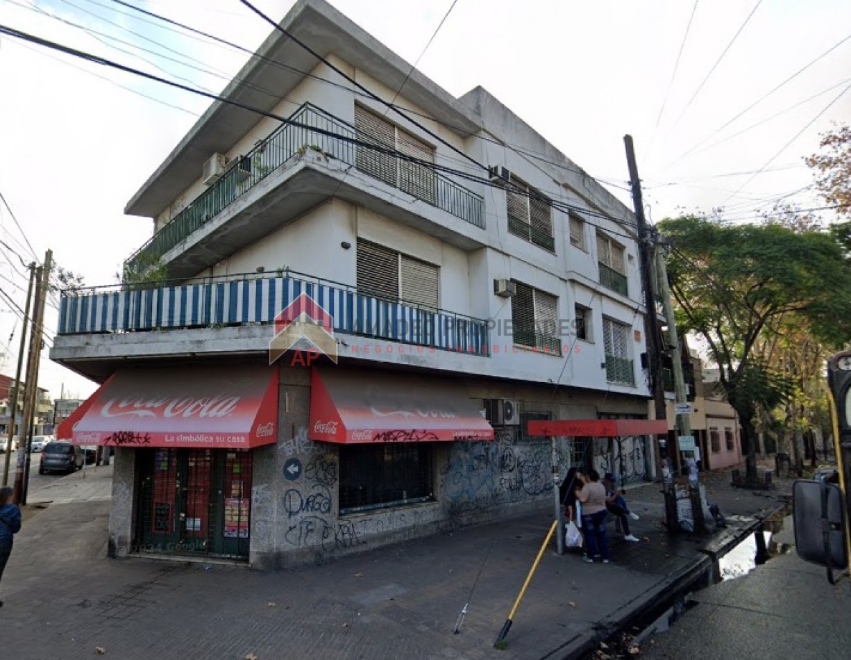 Dpto semipiso 3 amb con balcon al frente, apto credito. Excelente ubicacion: 20 de Septiembre 2989, Lanus Oeste