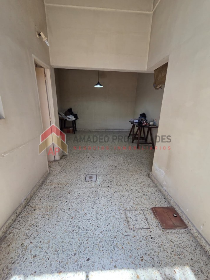 Ph 3 amb con patio en planta baja sin expensas. Muy buena ubicacion: Anchorena 945, Temperley