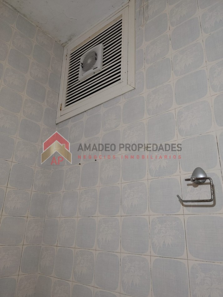 Excelente PH al frente tipo casa 3 amb ubicado en Carlos Tejedor 227 Lomas de Zamora