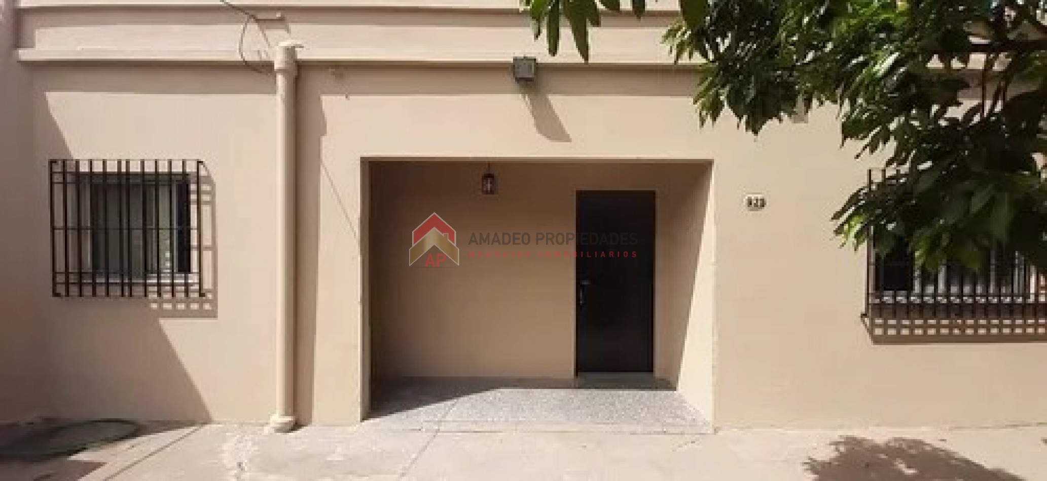 Gran casa 3 amb con patio y cochera ubicada en Gral. Necochea 925, Llavallol