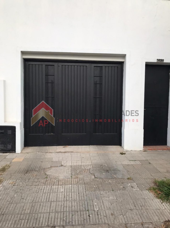 Casa grande, 4 amb ubicada en 25 de Mayo 900, Temperley