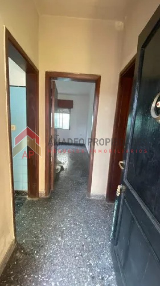 Gran casa 3 amb con patio y cochera ubicada en Gral. Necochea 925, Llavallol