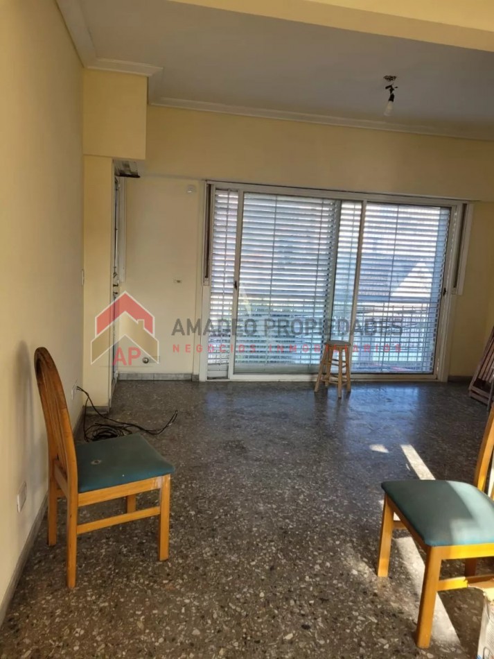 Dpto semipiso 3 amb con balcon al frente, apto credito. Excelente ubicacion: 20 de Septiembre 2989, Lanus Oeste
