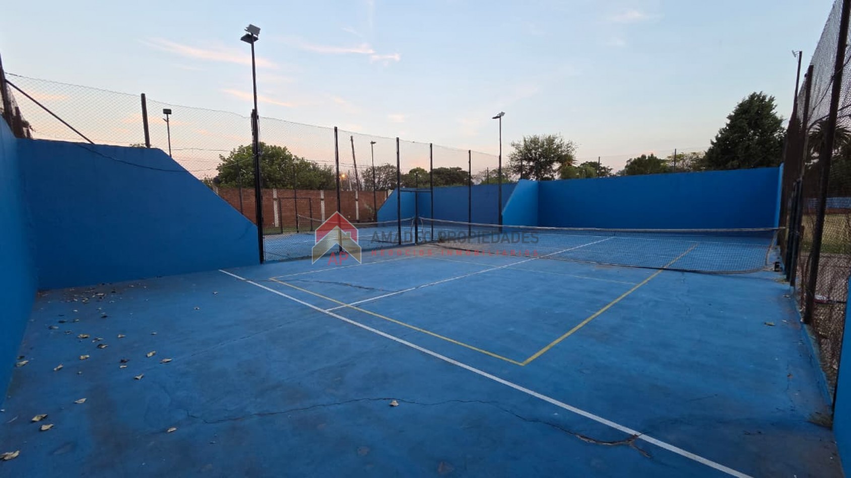 Bungalows 2 amb con patio y jardin. ubicado en Azul 298, Monte Grande