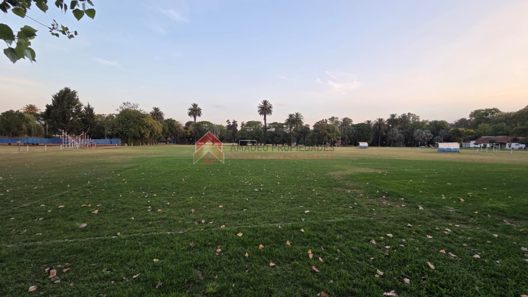 Casa 2 amb con patio, jardin y parrilla. Ubicado en Azul 298, Monte Grande