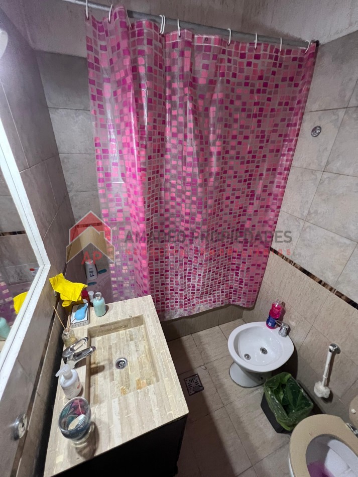 Excelente Ph t/casa 1er piso 6 amb ubicado en Guemes 810, Avellaneda