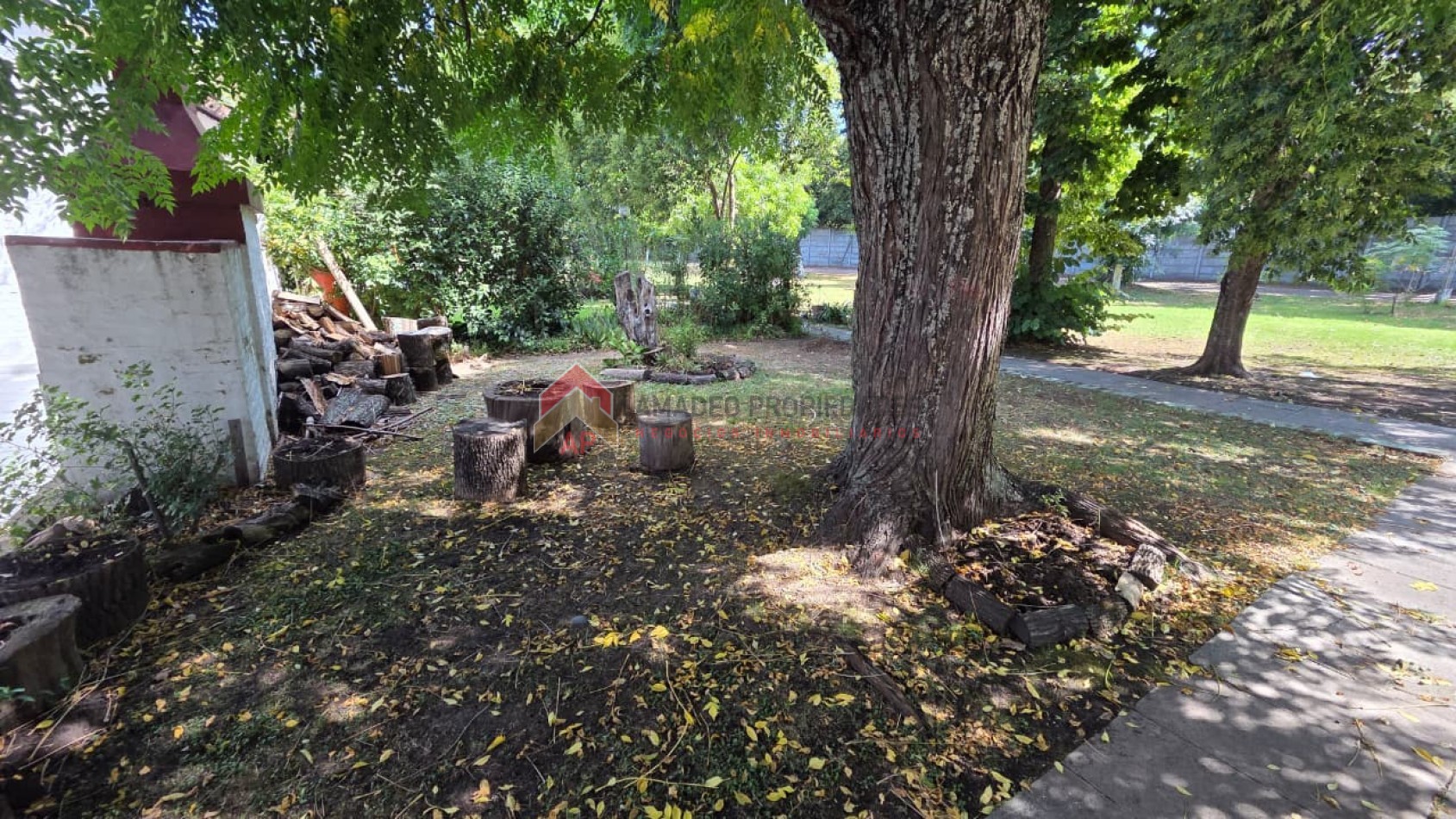 Casa 2 amb con patio, jardin y parrilla. Ubicado en Azul 298, Monte Grande