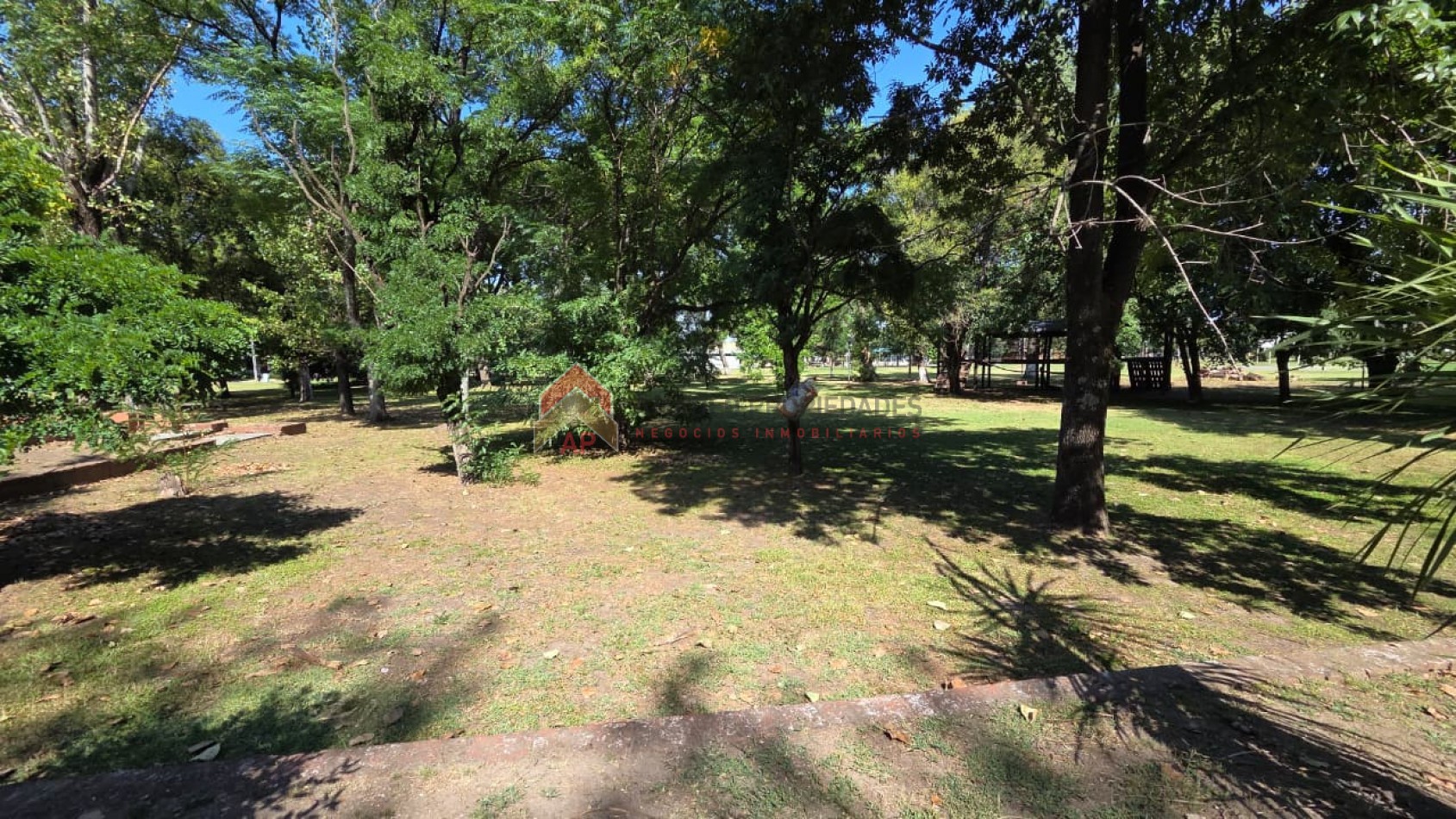 Bungalows 2 amb con patio y jardin. ubicado en Azul 298, Monte Grande