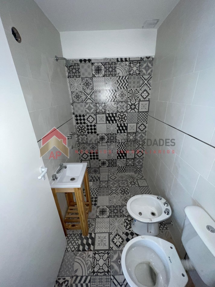 Dpto monoambiente, a estrenar interno 2do piso, ubicado en Hipolito Yrigoyen 7724, Banfield