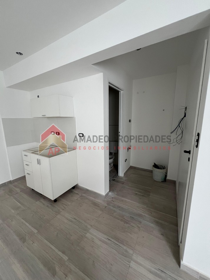 Dpto monoambiente, a estrenar interno 2do piso, ubicado en Hipolito Yrigoyen 7724, Banfield