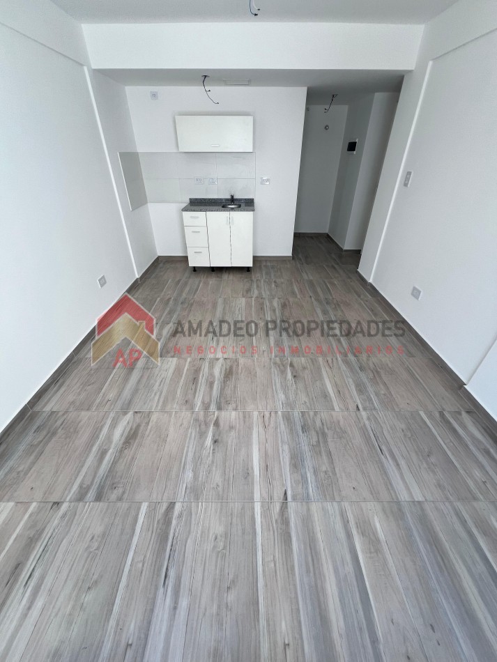 Monoambiente,1er piso  interno a estrenar, ubicado en Gorriti 632 Lomas de Zamora