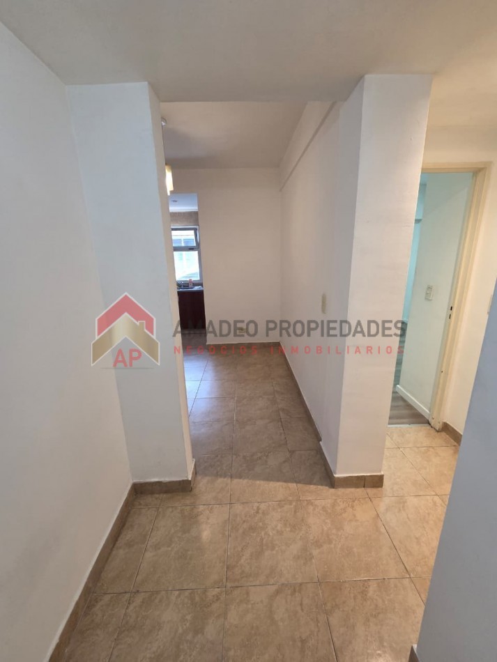 Impecable dpto 3 amb al frente en planta baja. APTO CREDITO. Excelente ubicacion: Portela 611, Lomas de Zamora