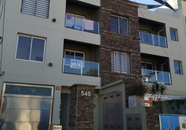 VENTA Excelente Local comercial en Rincon 540, Banfield