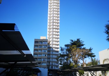 Cochera en pb, ubicada  Almirante Brown 2973, Temperley