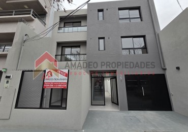 Dpto monoamb, interno con patio a estrenar pb, ubicado en Bolivar 359 Lomas de Zamora