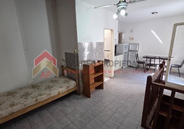 Casa 2 amb con patio, jardin y parrilla. Ubicado en Azul 298, Monte Grande