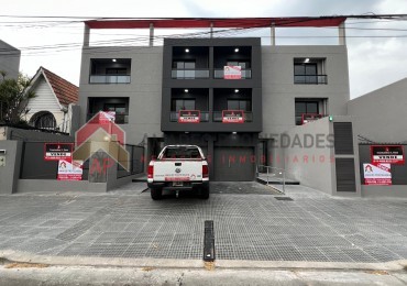 Dpto 2 amb, contrafrente a estrenar 1er piso, ubicado en Hipolito Yrigoyen 7718, Banfield