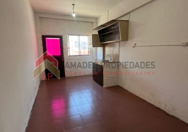 Dpto monoambiente al frente planta baja, excelente ubicacion: Chiclana 2 B, Lomas de Zamora